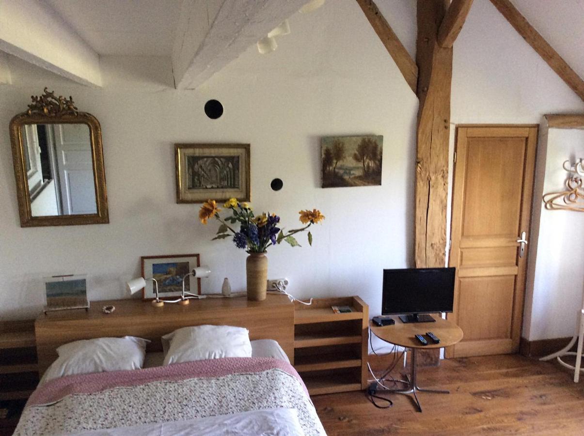 Lilac Cottage Saint-Lubin-de-la-Haye ภายนอก รูปภาพ